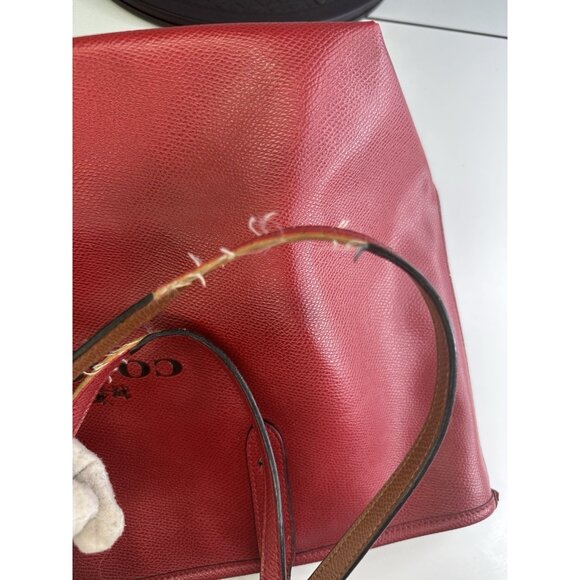 DAMAGED - COACH Snoopy Red Tote Bag F37273 Red - Picture 4 of 9